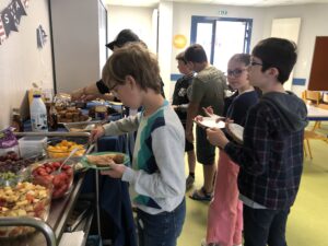 Bol de pâtes au profit des Amis des Enfants du Monde